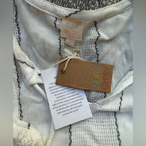 NWT SURF GYPSY Fringe Trim Ruffled Swim Cover Up - Large - Picture 13 of 16